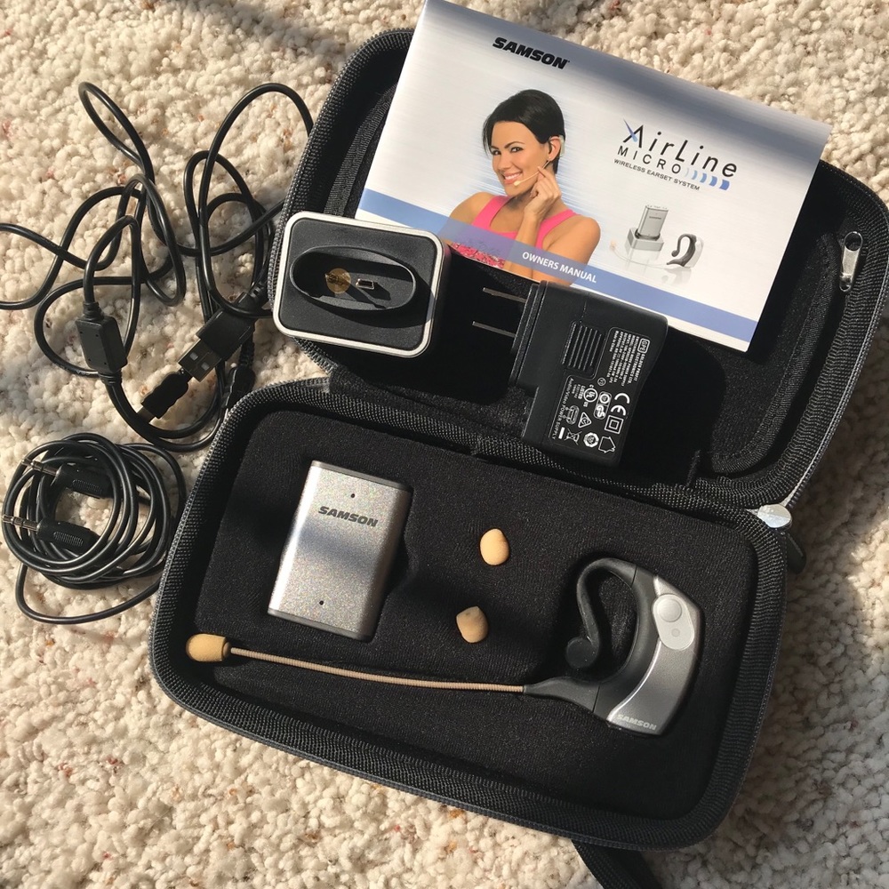 Airline Micro Wireless Earset System